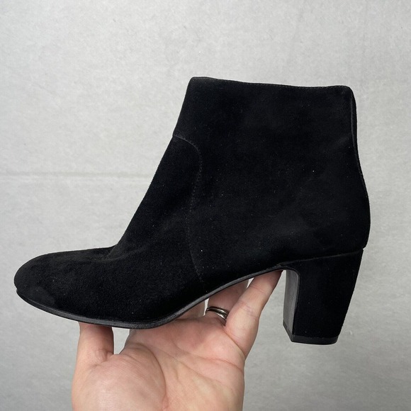 EILEEN FISHER Black Suede Ankle Booties Size 8 Side Zip Block Heel Boots EUC - Picture 2 of 14